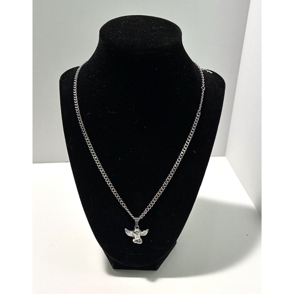 Dalmata Cherub Necklace Silvertone 21 In